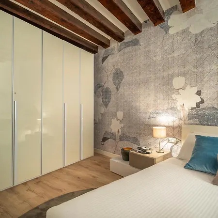 Apartment Ca D'oro Charming R&r