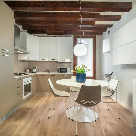 Ca D'oro Charming R&r Appartement Venetië